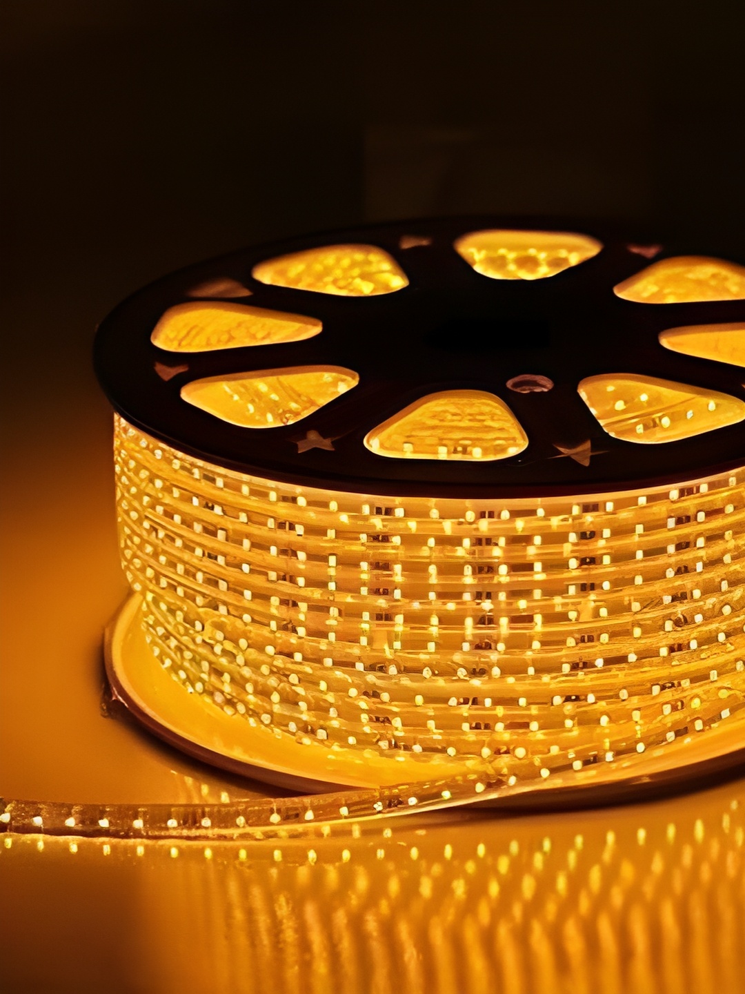 

SPARK WORLD Yellow & White Strip Rope String Lights
