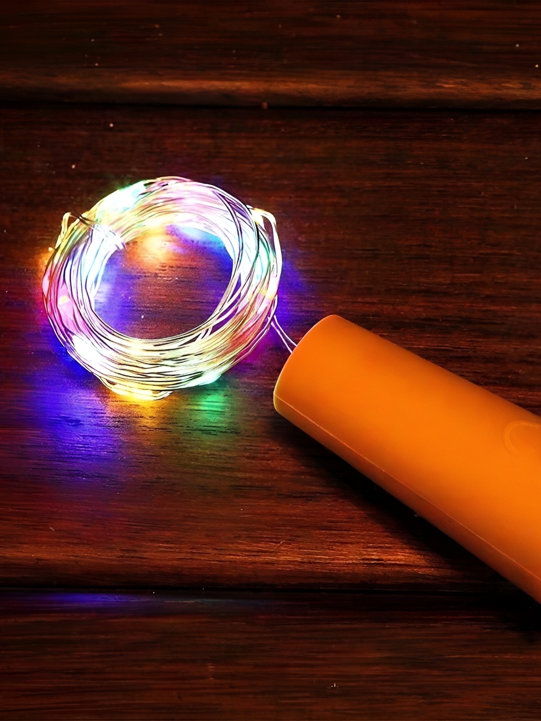 

SPARK WORLD Red & Green Rice Shaped Cork LED String Lights
