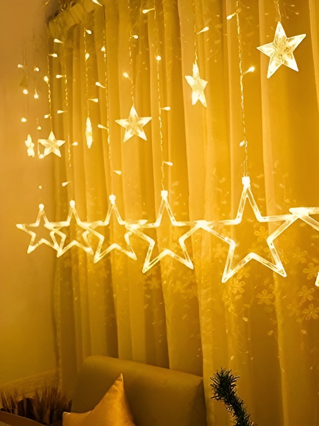 

SPARK WORLD Gold Toned Star Shape LED String Light
