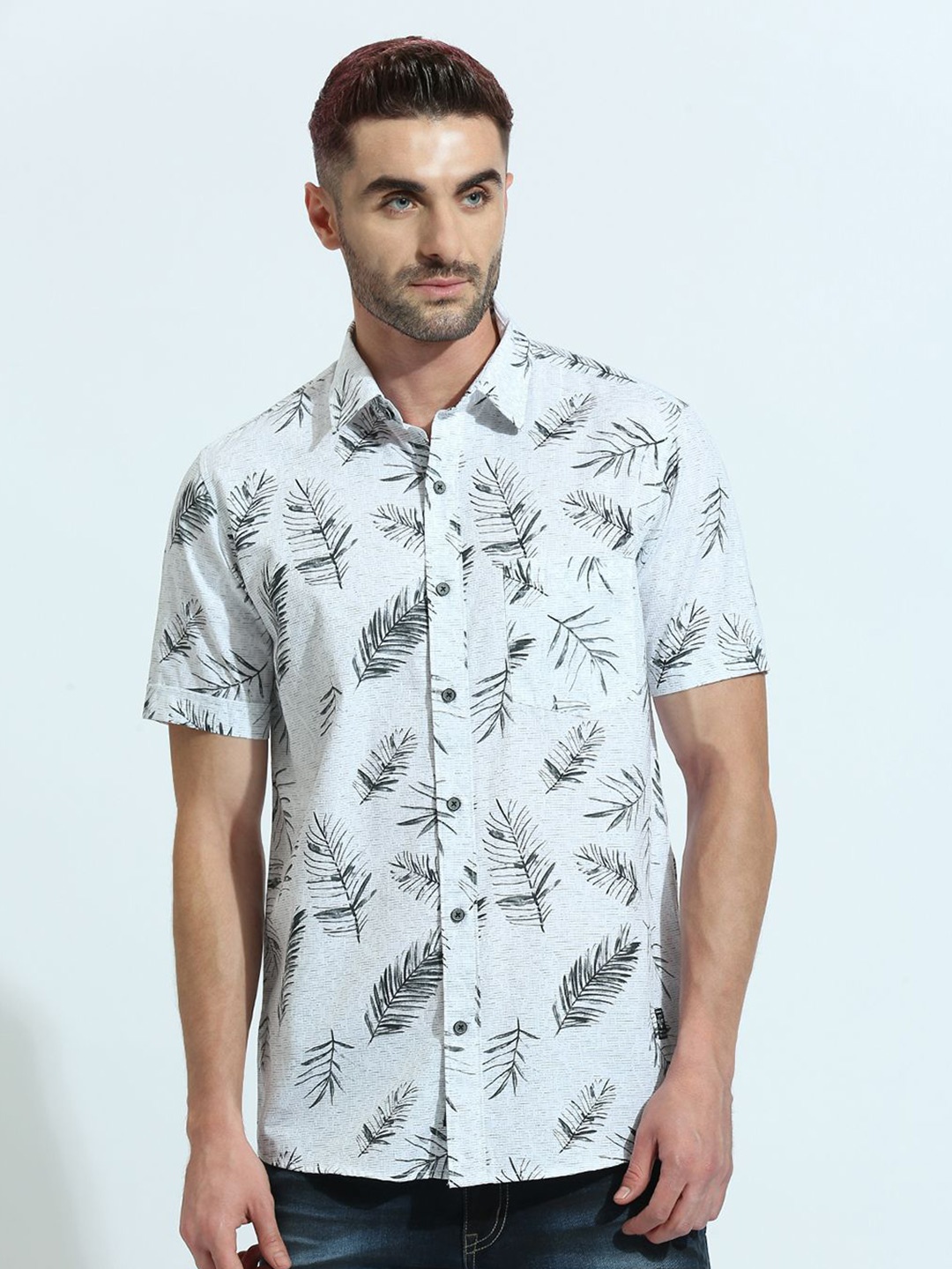 

Klub Fox Men Spread Collar Floral Printed Cotton Slim Fit Casual Shirt, Off white