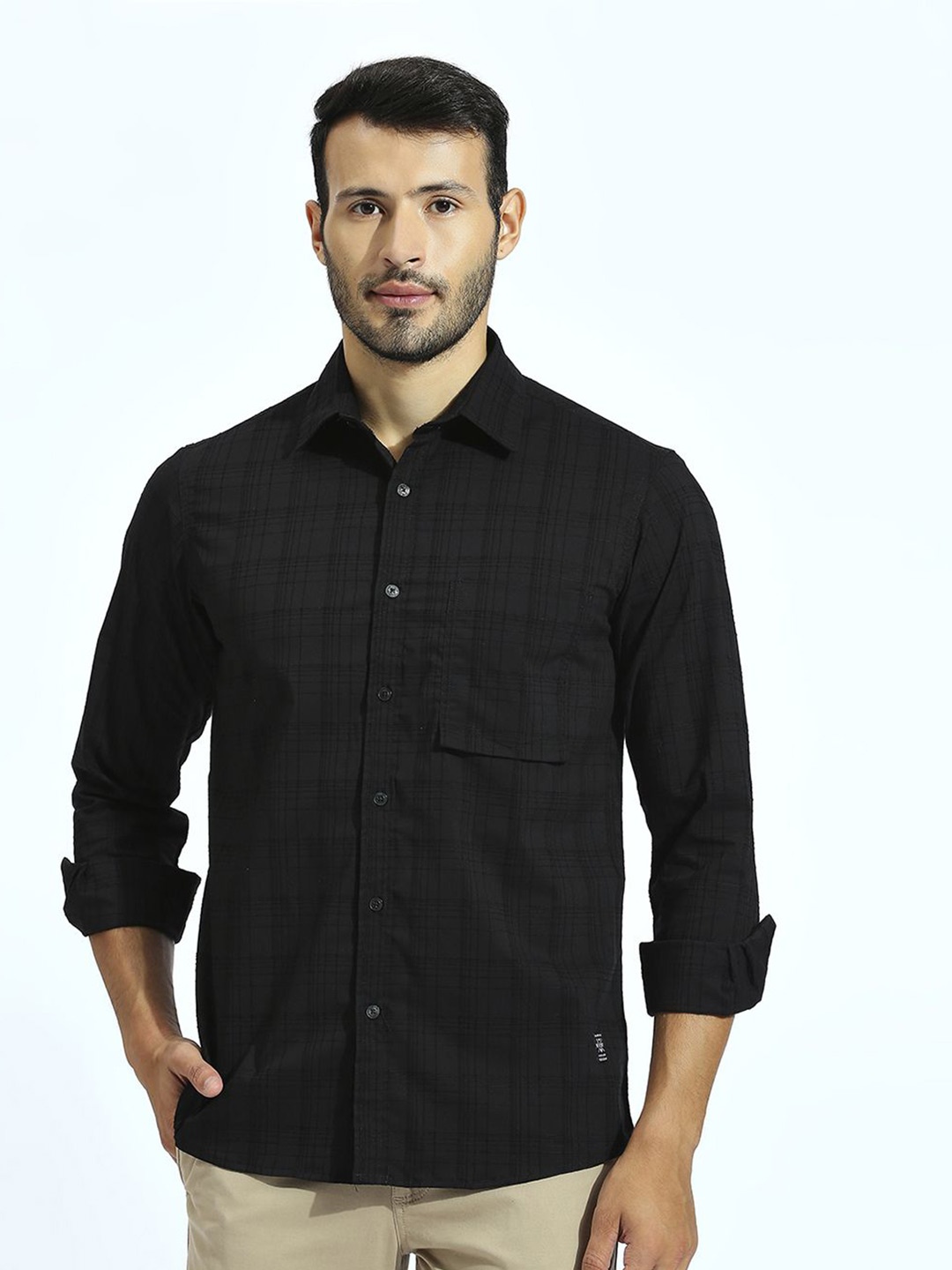 

Klub Fox Men Spread Collar Checked Cotton Slim Fit Casual Shirt, Black