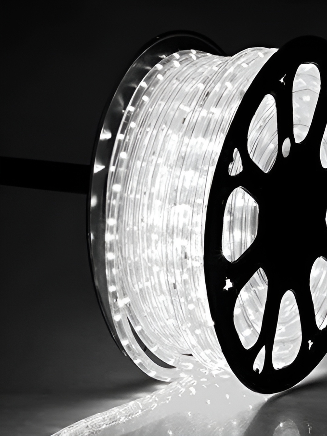 

ENORMITY White Rice Shape String Lights