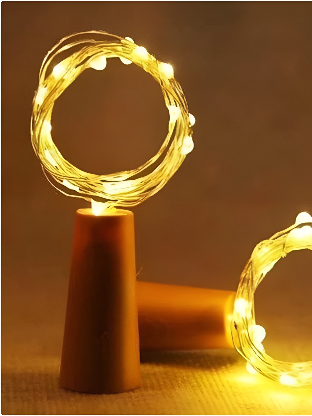 

ENORMITY Yellow & white 2 Pieces Rice Shape String Light