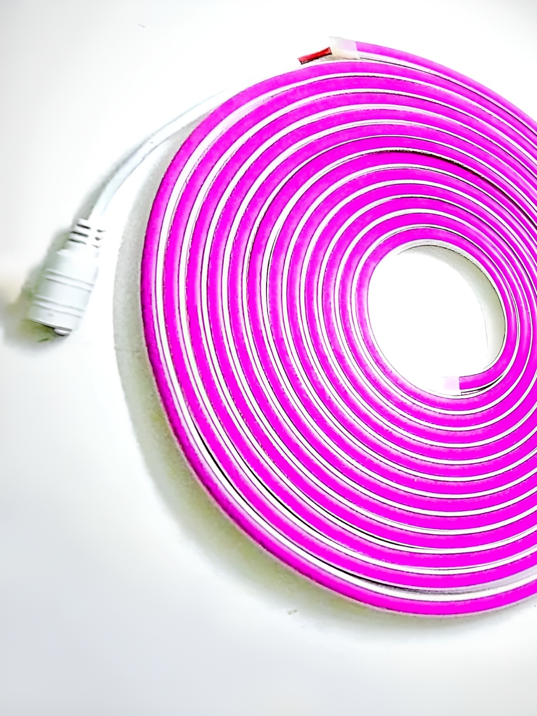 

ENORMITY Pink Rice Shape String Light