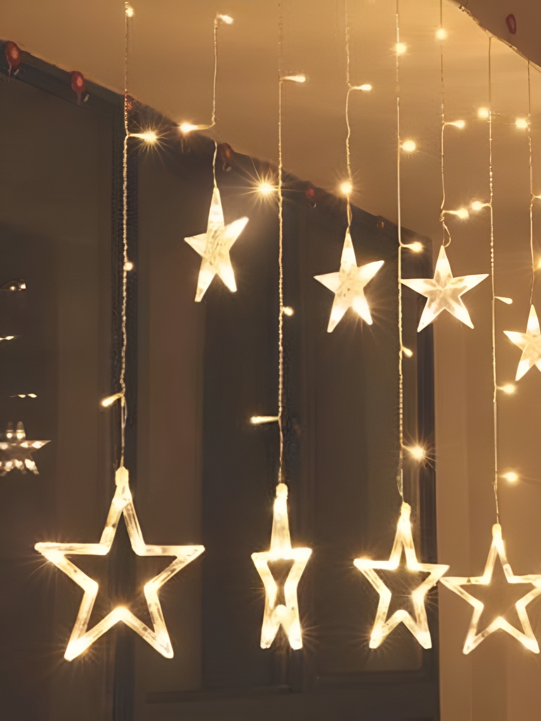 

ENORMITY Yellow Star Shape String Light