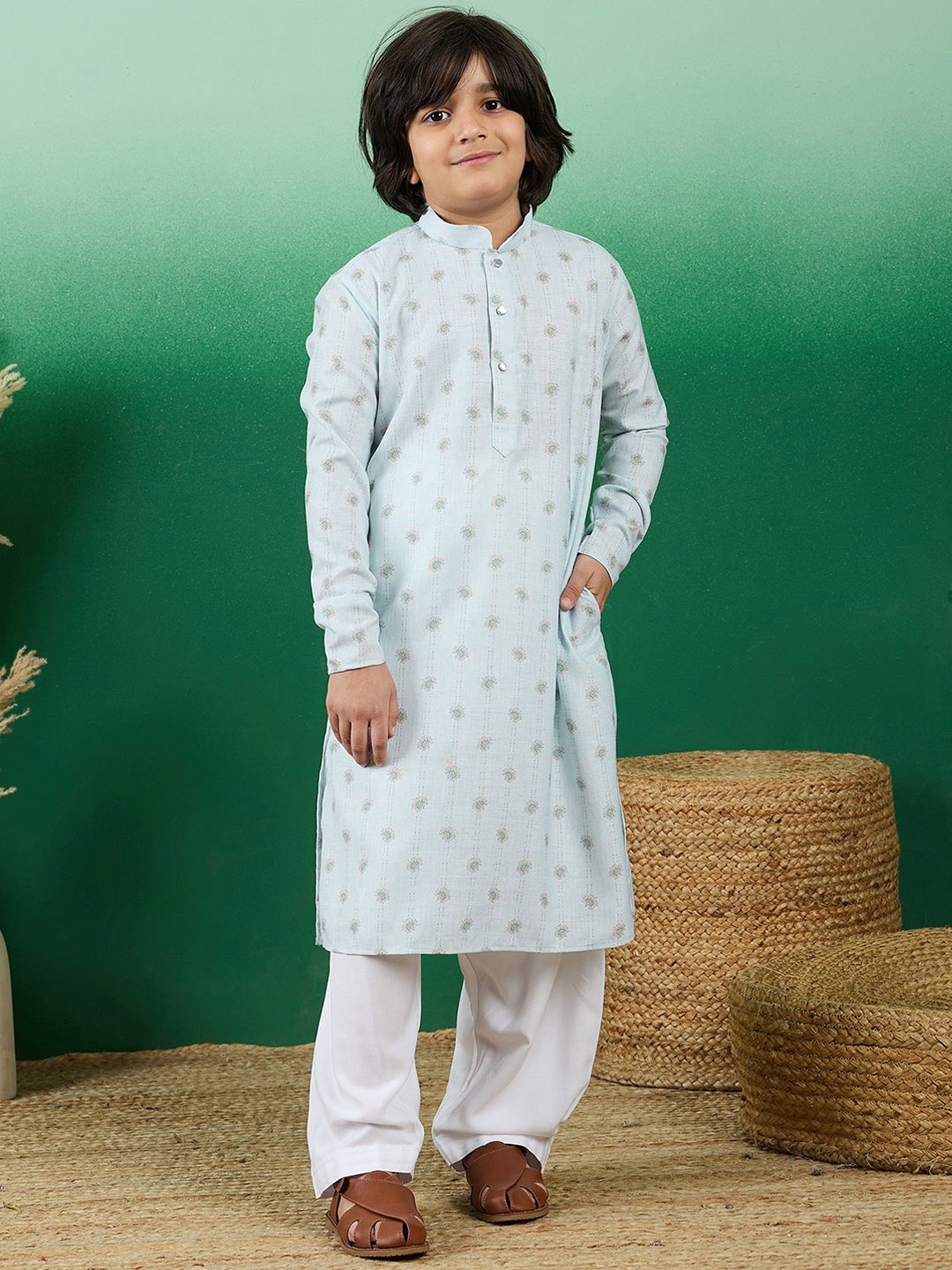 

Sangria Boys Floral Printed Regular Kurta with Salwar, Blue