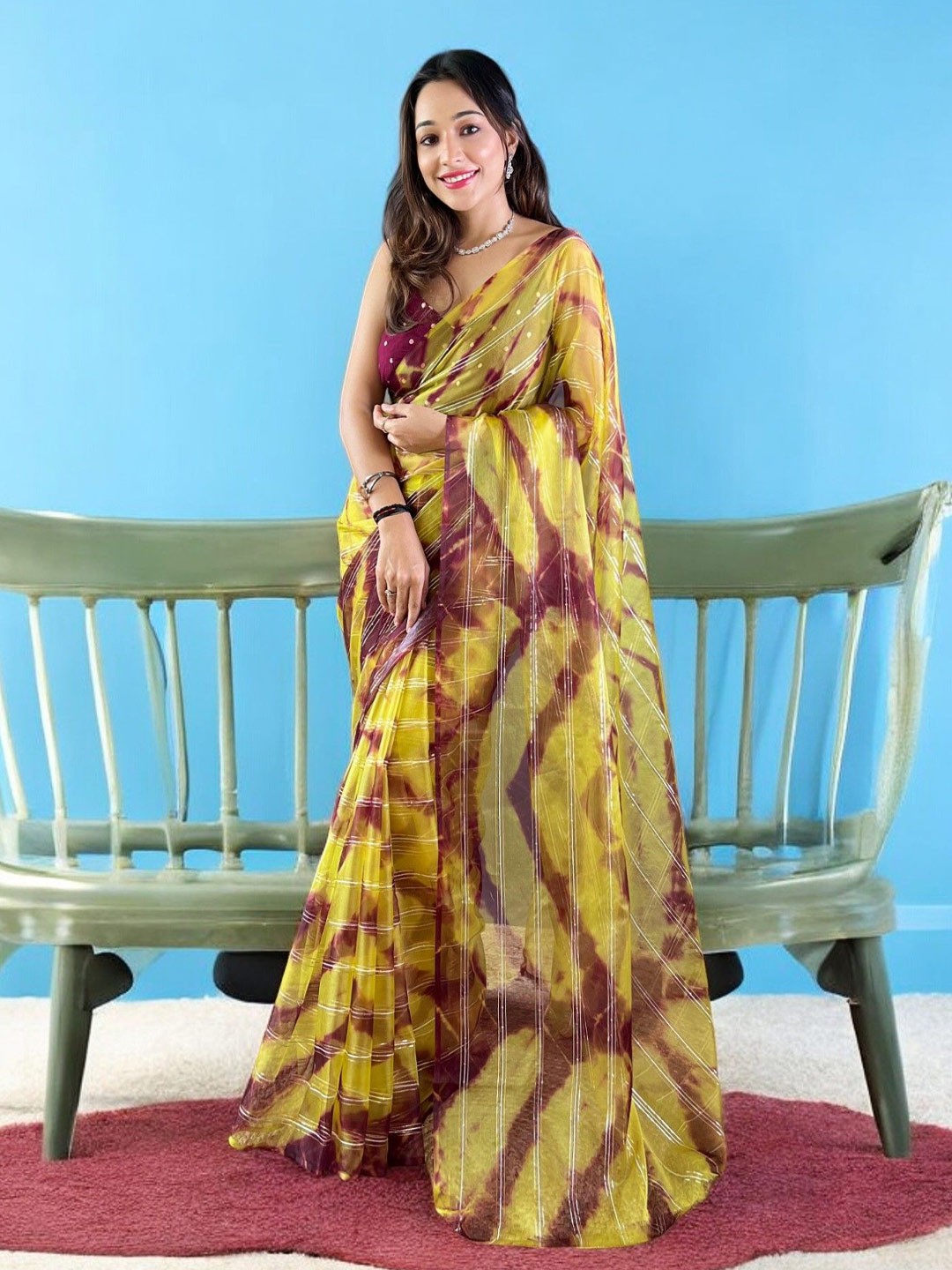 

VAMSEE Tie and Dye Zari Striped Saree, Olive