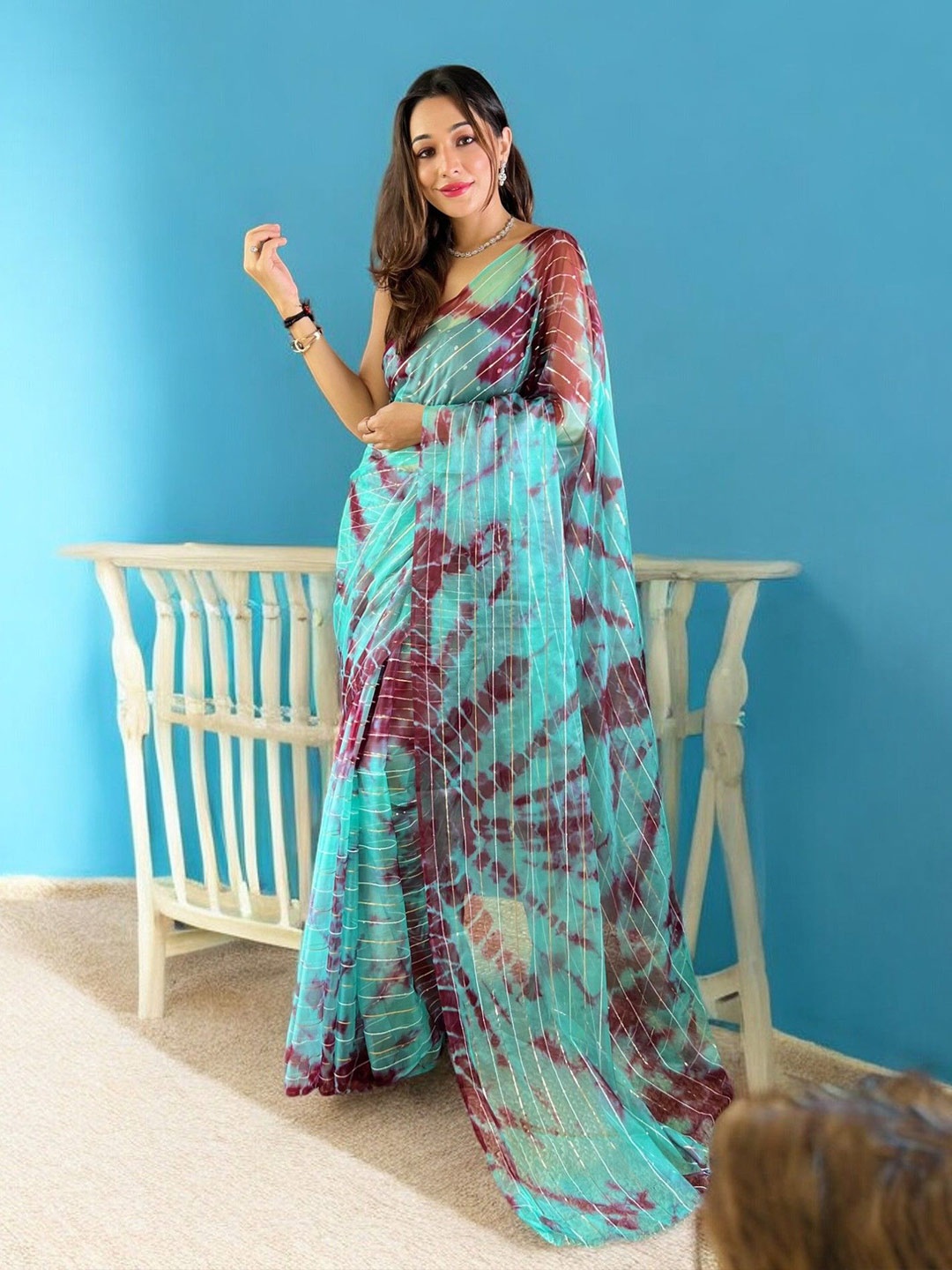 

VAMSEE Tie and Dye Sequinned Organza Saree, Turquoise blue