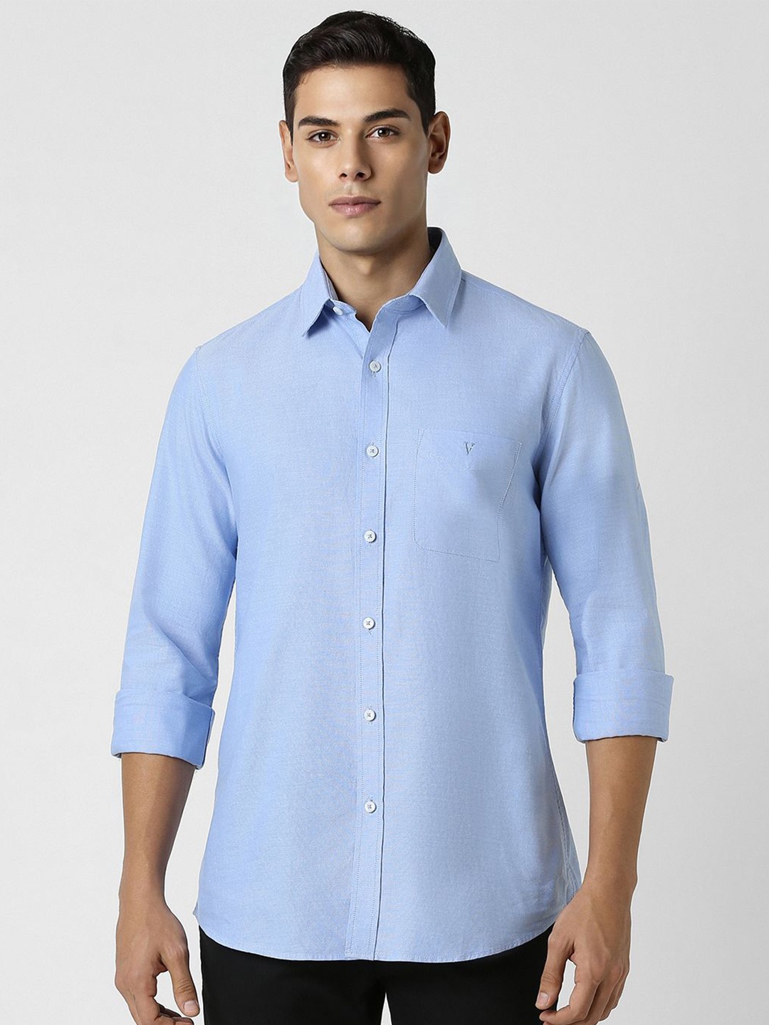 

Van Heusen Sport Men Spread Collar Solid Cotton Slim Fit Casual Shirt, Blue