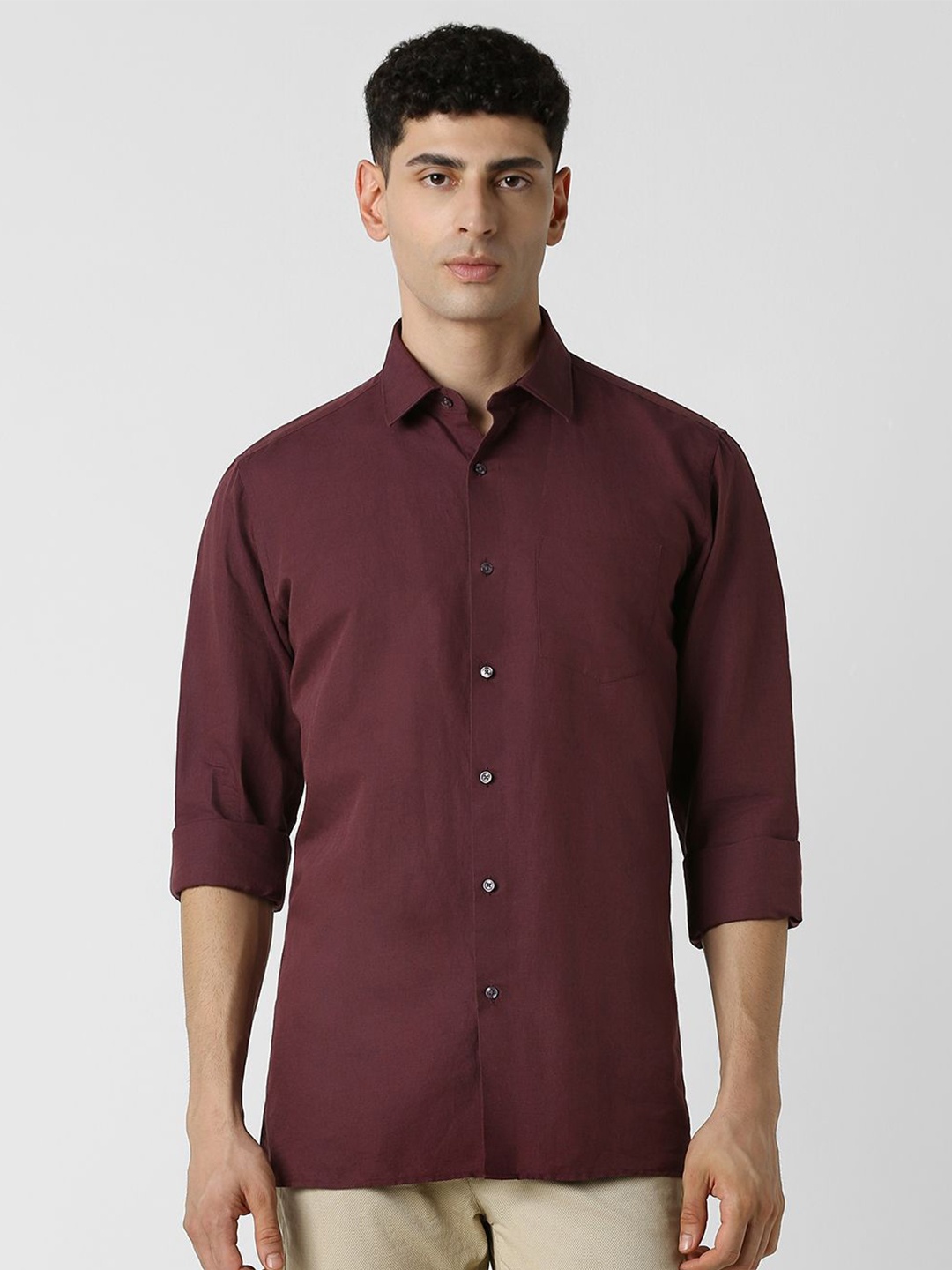 

Van Heusen Men Opaque Party Shirt, Maroon