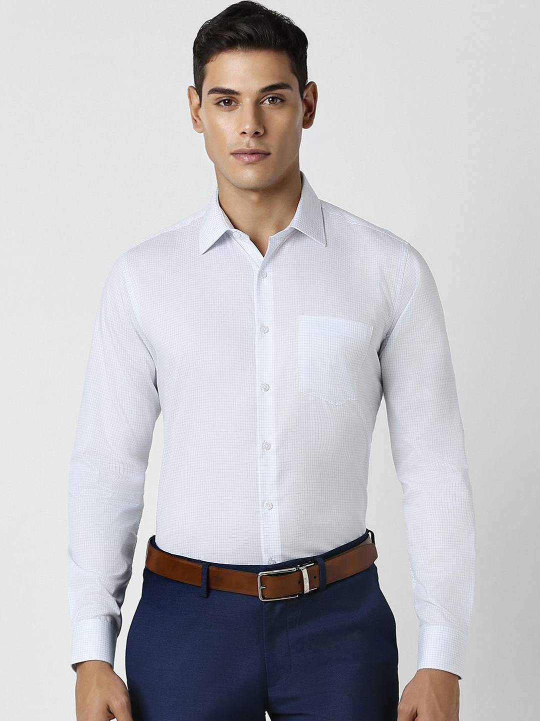 

Van Heusen Men Slim Fit Opaque Formal Shirt, Blue