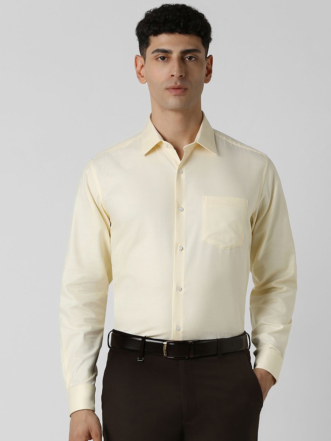 

Van Heusen Men Spread Collar Solid Cotton Formal Shirt, Yellow