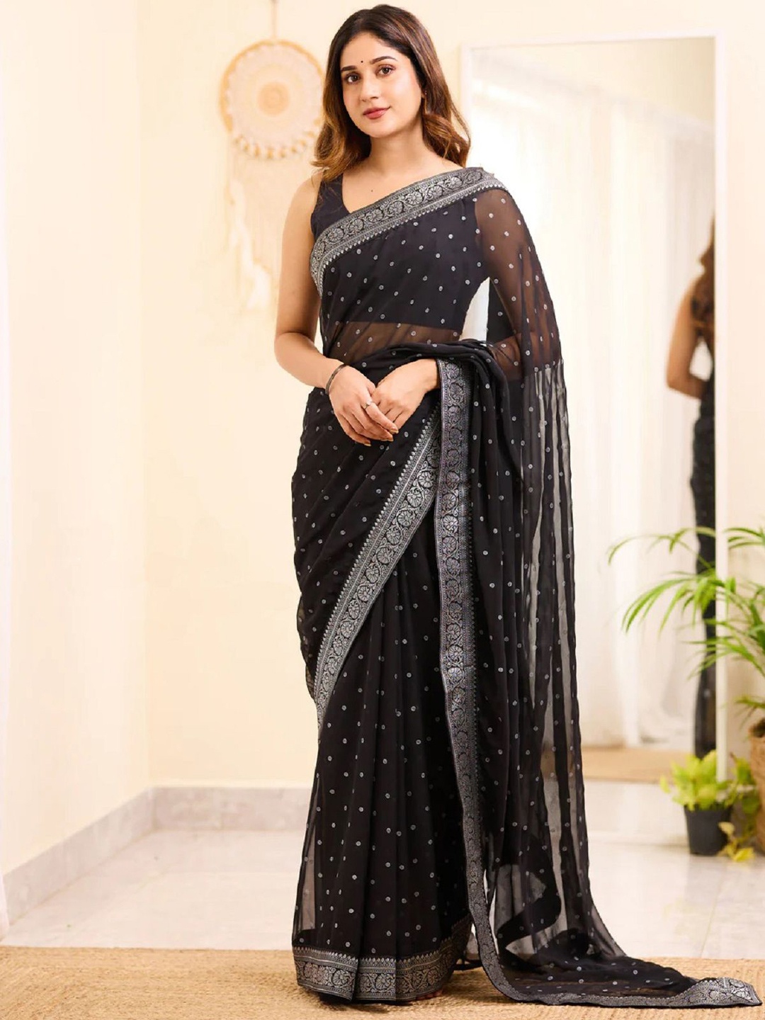 

LADY SHOPI Ethnic Motifs Pure Georgette Saree, Black