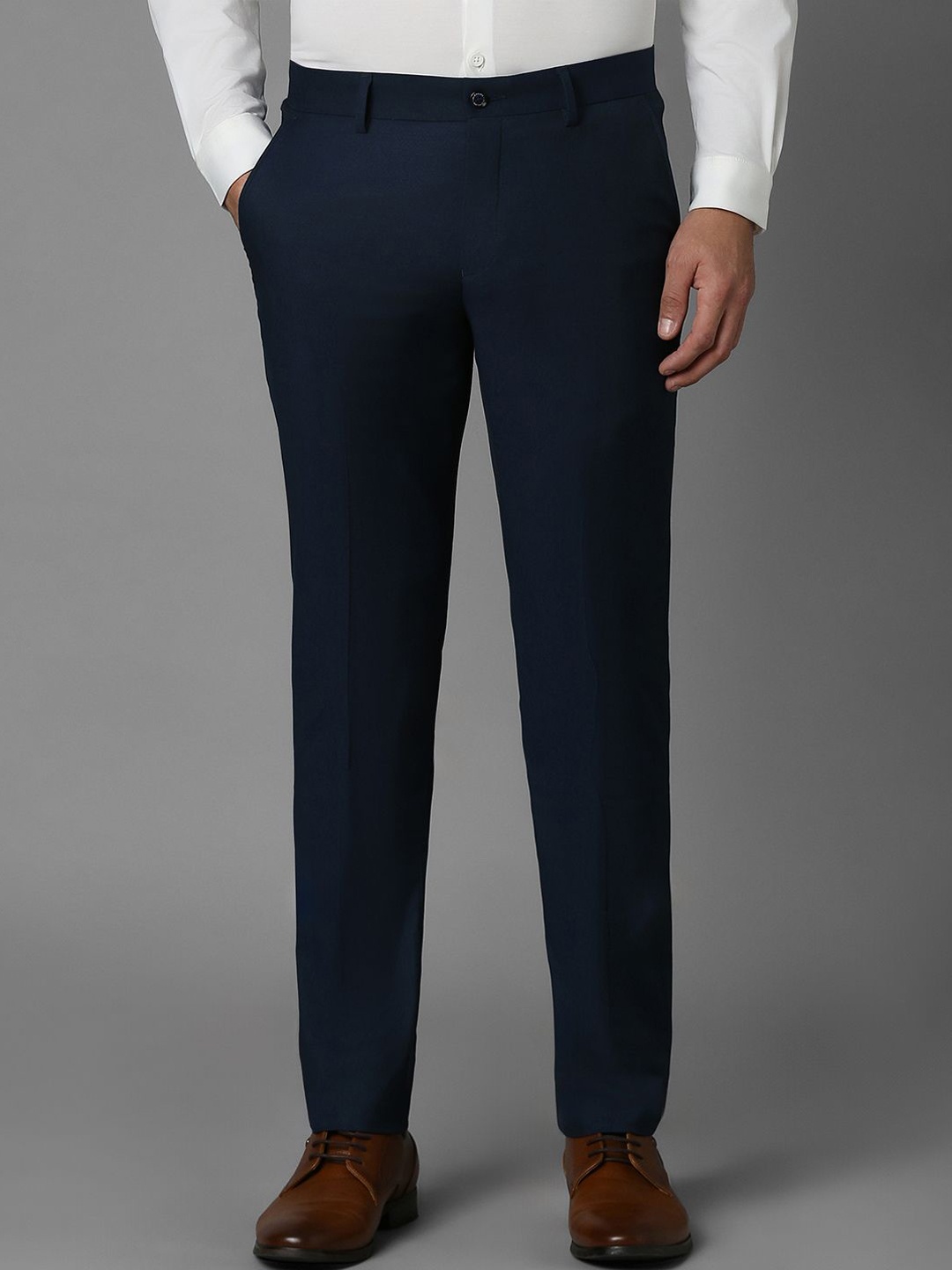 

Louis Philippe Men Slim Fit Formal Trousers, Navy blue