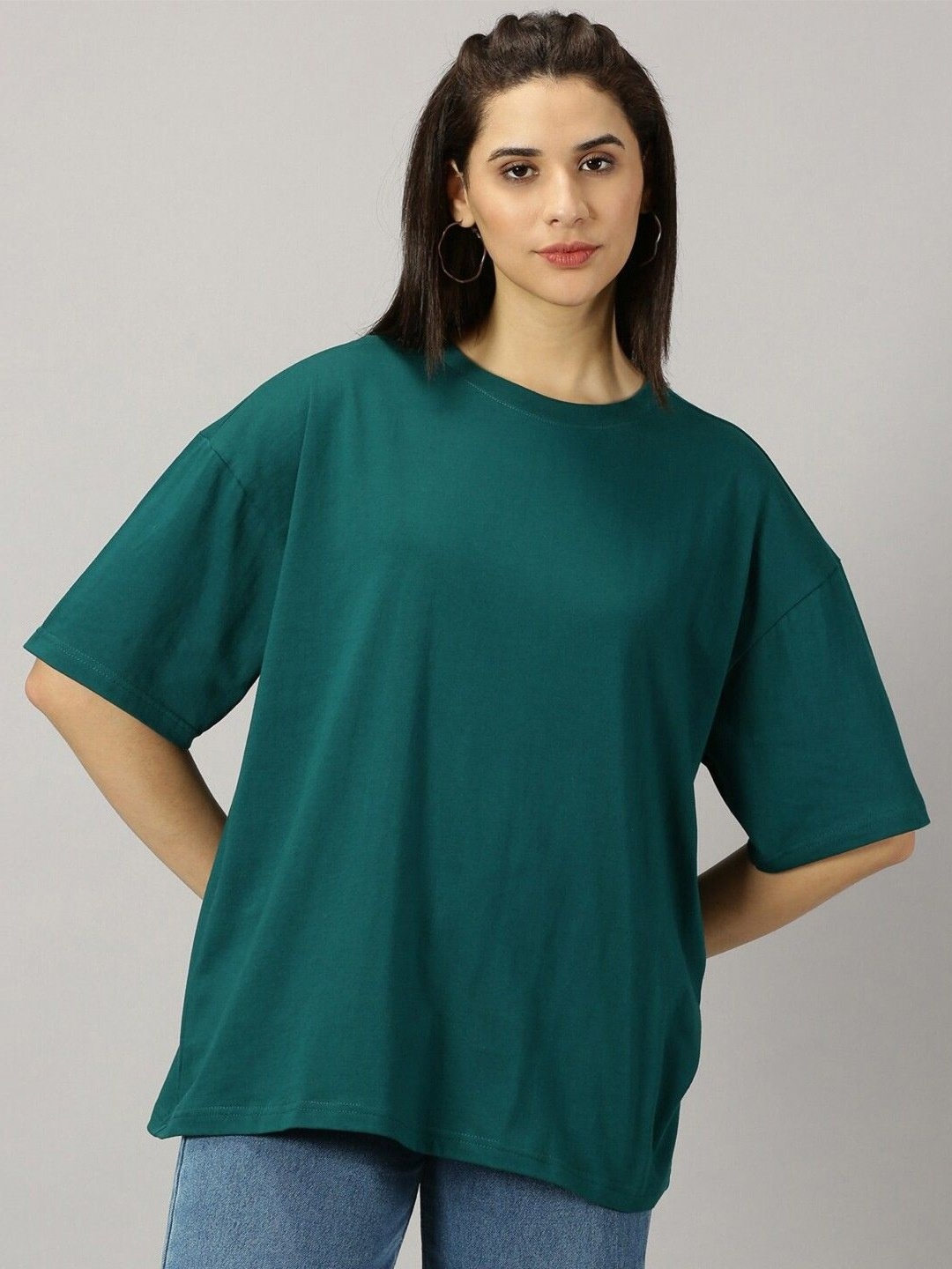 

THE HOLLANDER Women Solid Round Neck Cotton Oversized T-Shirt, Teal