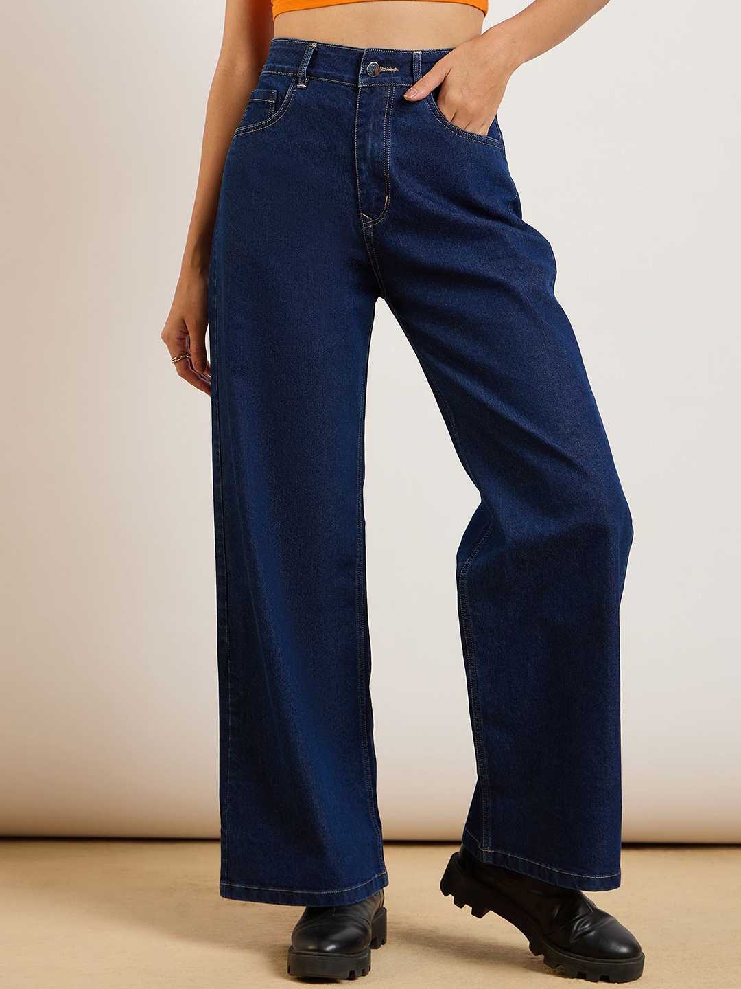 

4WRD by Dressberry Women Classic Flared High-Rise Jeans, Blue