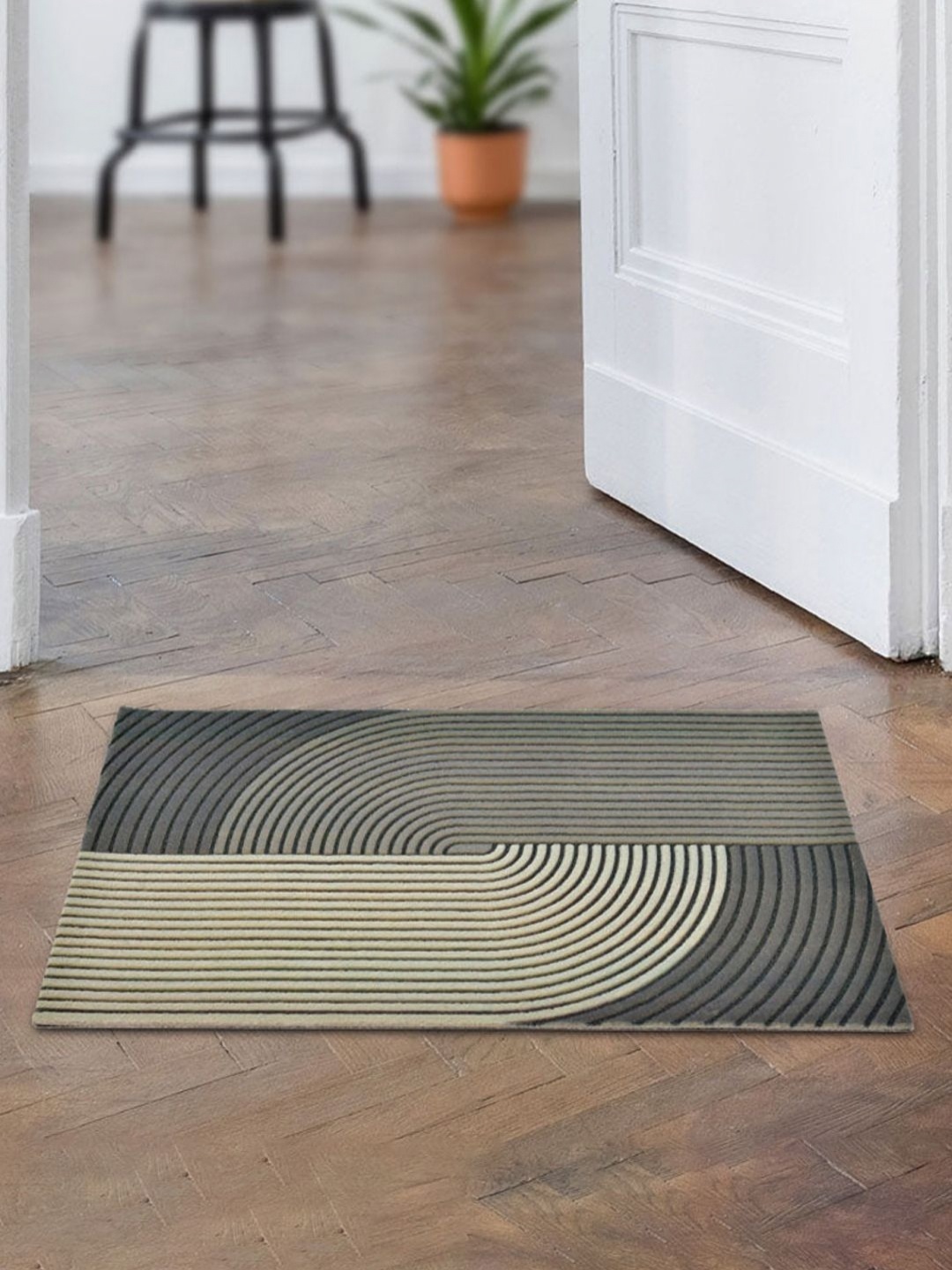 

Athome by Nilkamal Beige & Grey Rectangular Anti-Skid Doormat