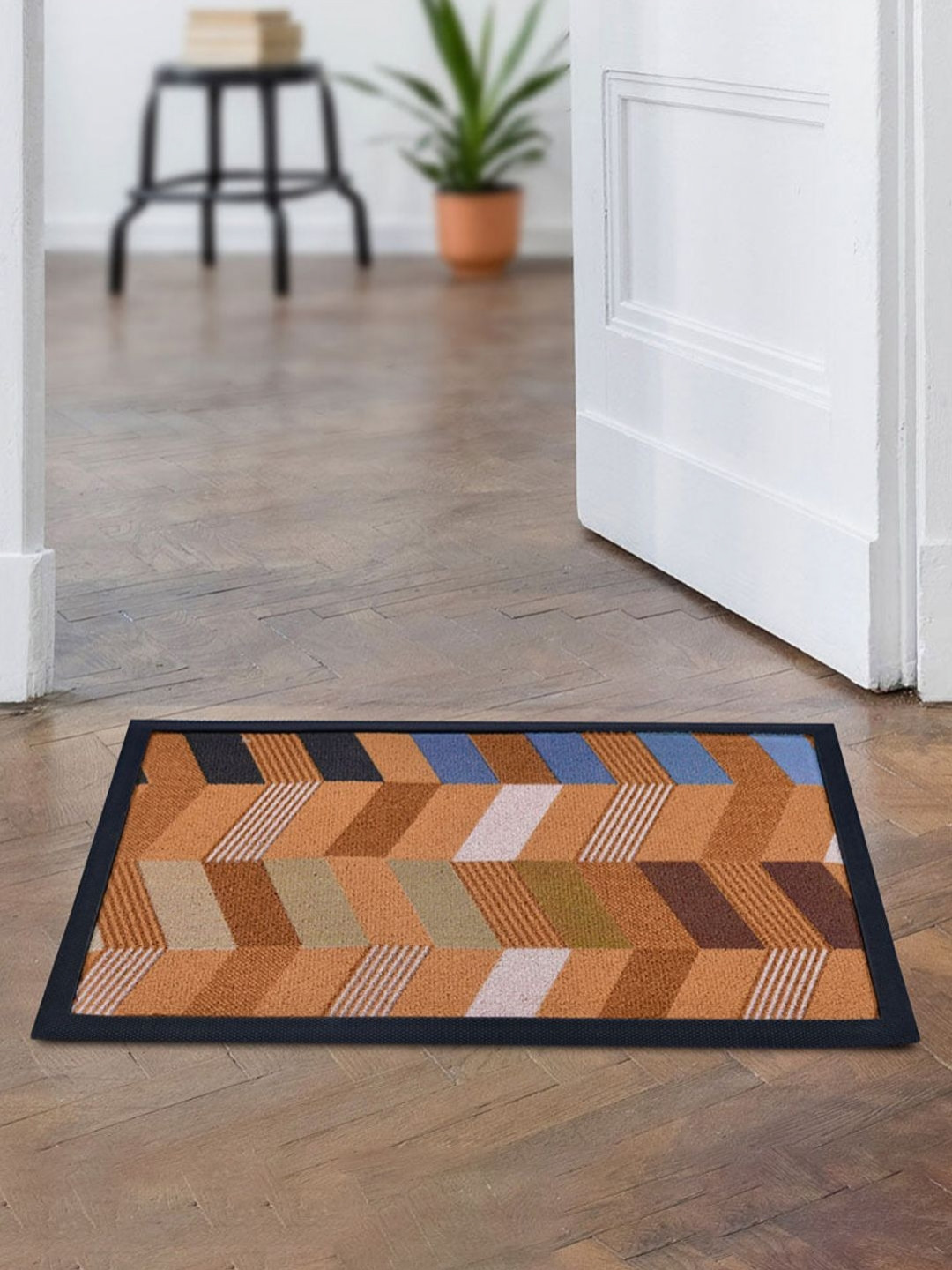 

Athome by Nilkamal Brown & Black Rectangular Anti-Skid Doormat