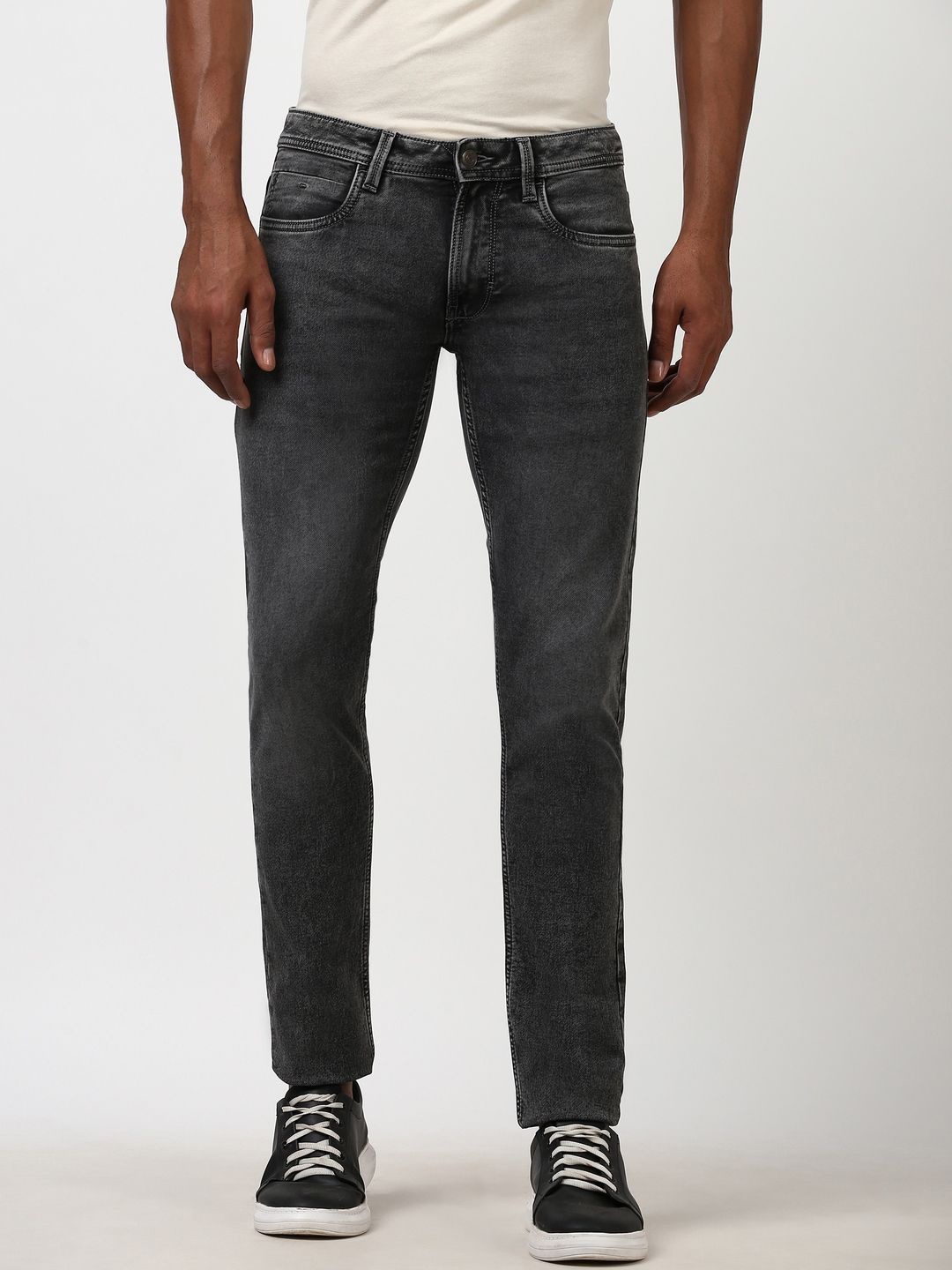 

Peter England Casuals Men Skinny Fit Heavy Fade Jeans, Grey