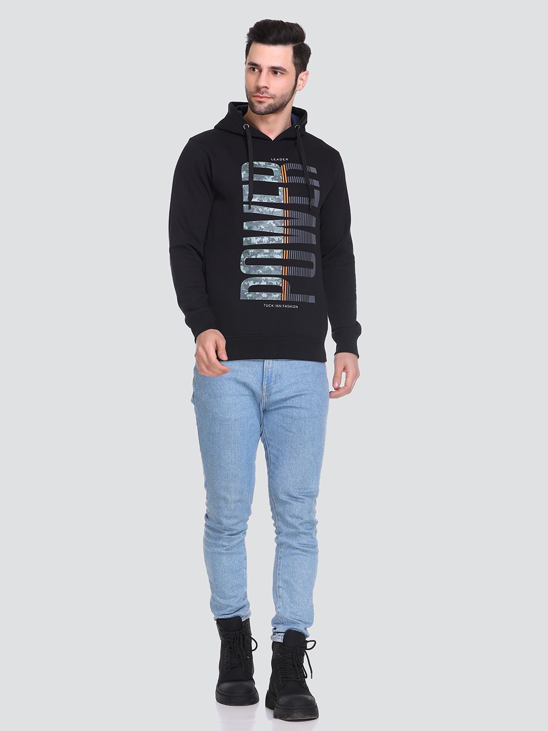 

Tuckinn Men Printed Hooded Sweatshirt, Black
