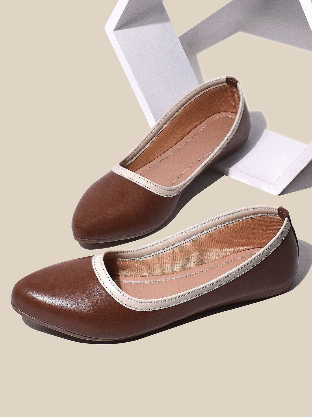 

YASSIO Women Ballerinas Flats, Brown