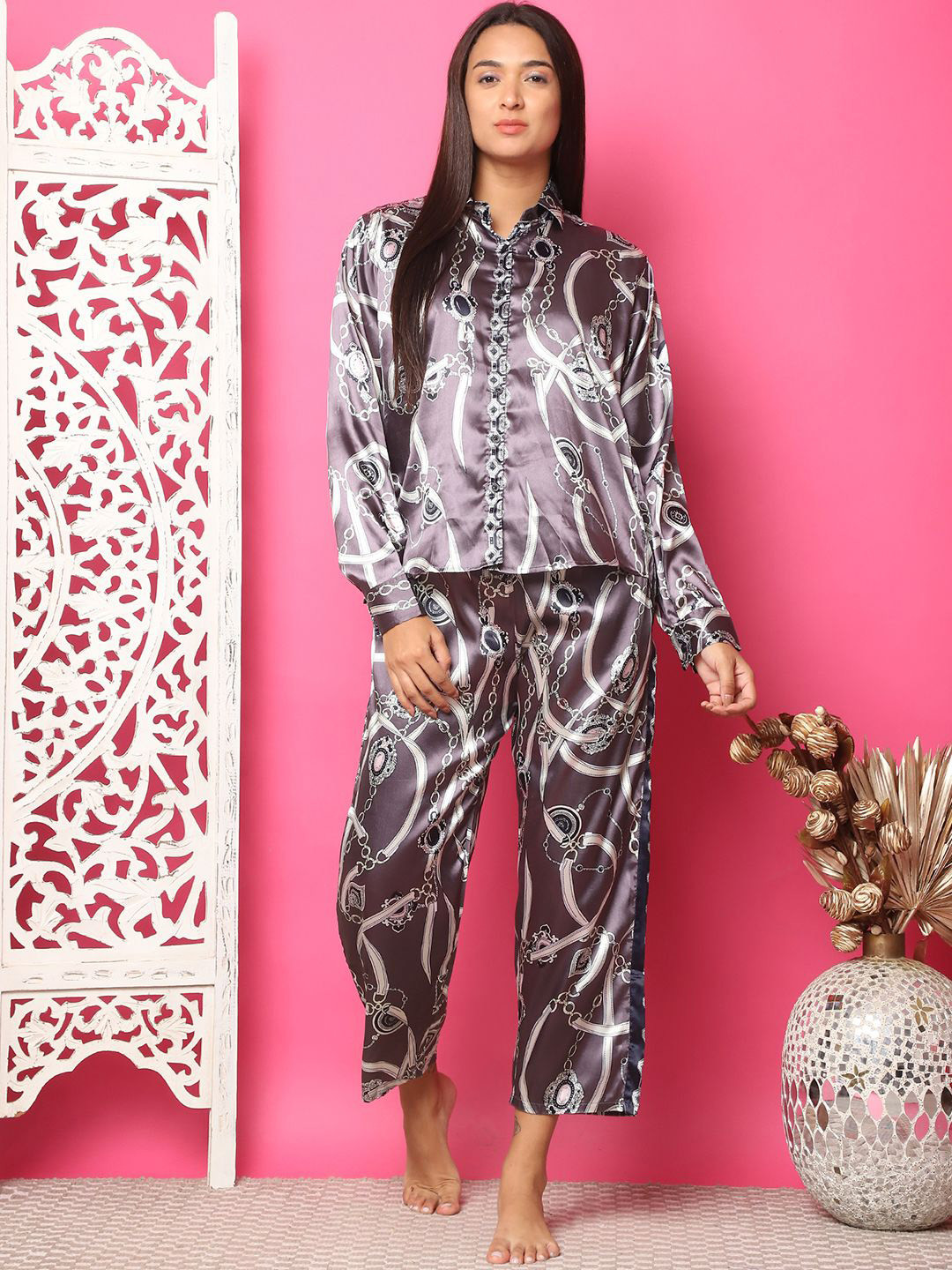 

TAG 7 Women Printed Night suit, Brown