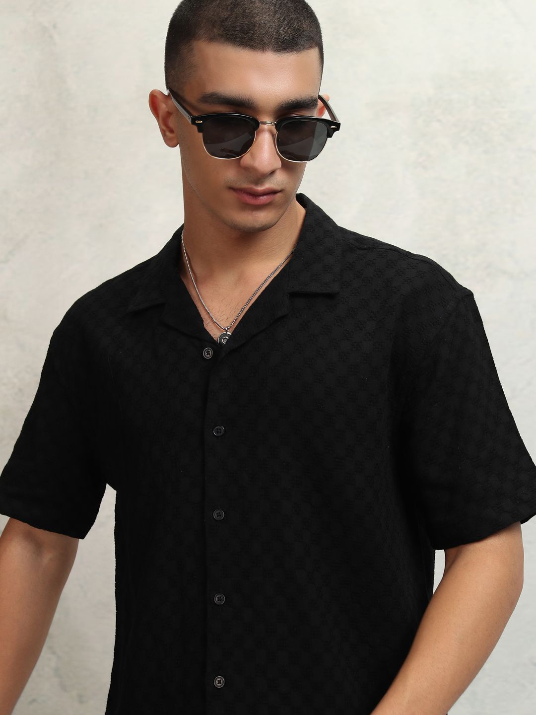 

HIGHLANDER Men Dobby Textured Solid Cuban Collar Relaxed FIt Shirt, Black
