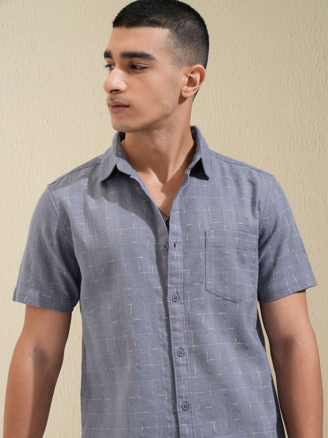 

HIGHLANDER Men Special Yarn Dobby Textured Checked Casual Shirt, Blue