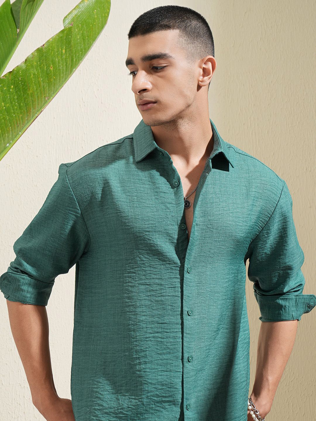 

HIGHLANDER Men Solid Relaxed Shirt, Turquoise blue
