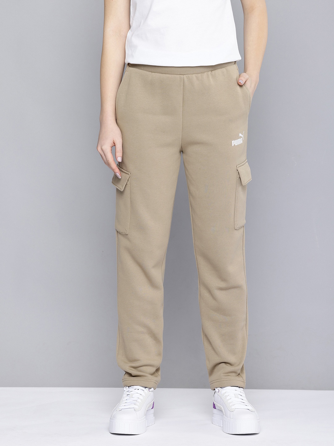 

Puma Women Ess Relaxed Fit Track Pants, Beige