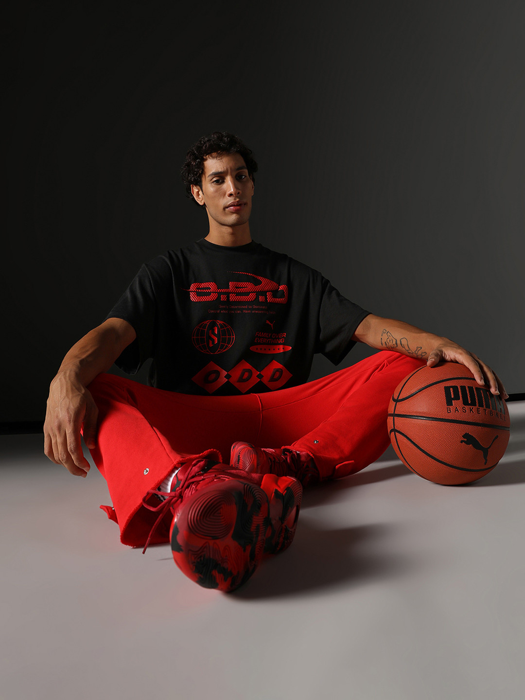 

Puma Scoots Trail Blazing dryCELL Printed Drop-Shoulder Oversized Fit Basketball T-shirt, Black