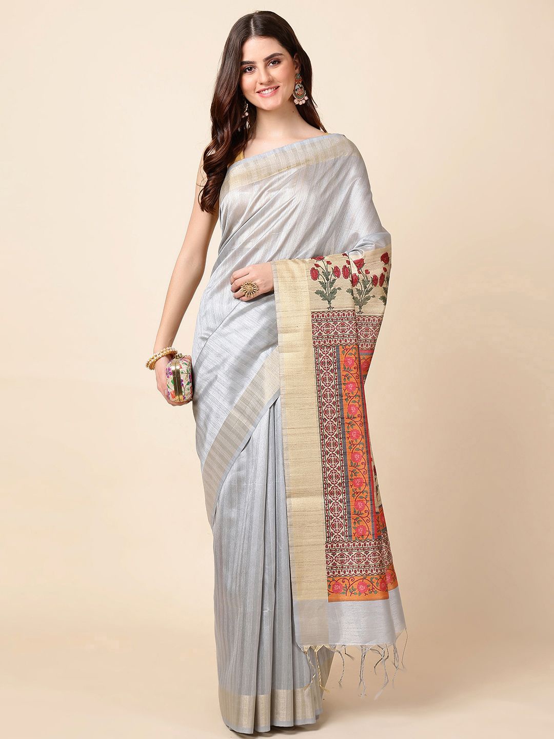

Meena BazaarStriped Ethnic Motif Tussar Saree, Grey