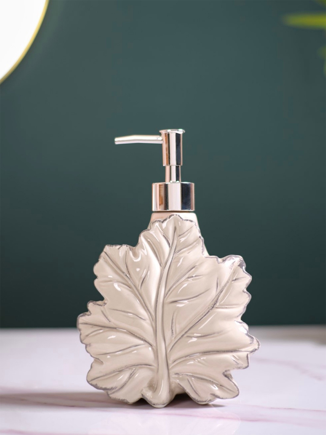 

Nestasia Beige & Silver Toned Floral Ceramic Glossy Soap Dispenser 450ml