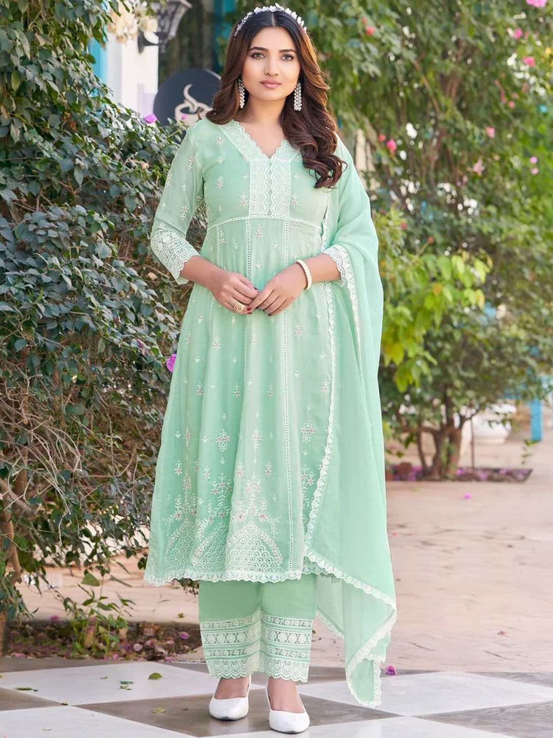 

MITTOO Floral Embroidered V-Neck Empire Thread Work Anarkali Kurta With Trousers & Dupatta, Sea green