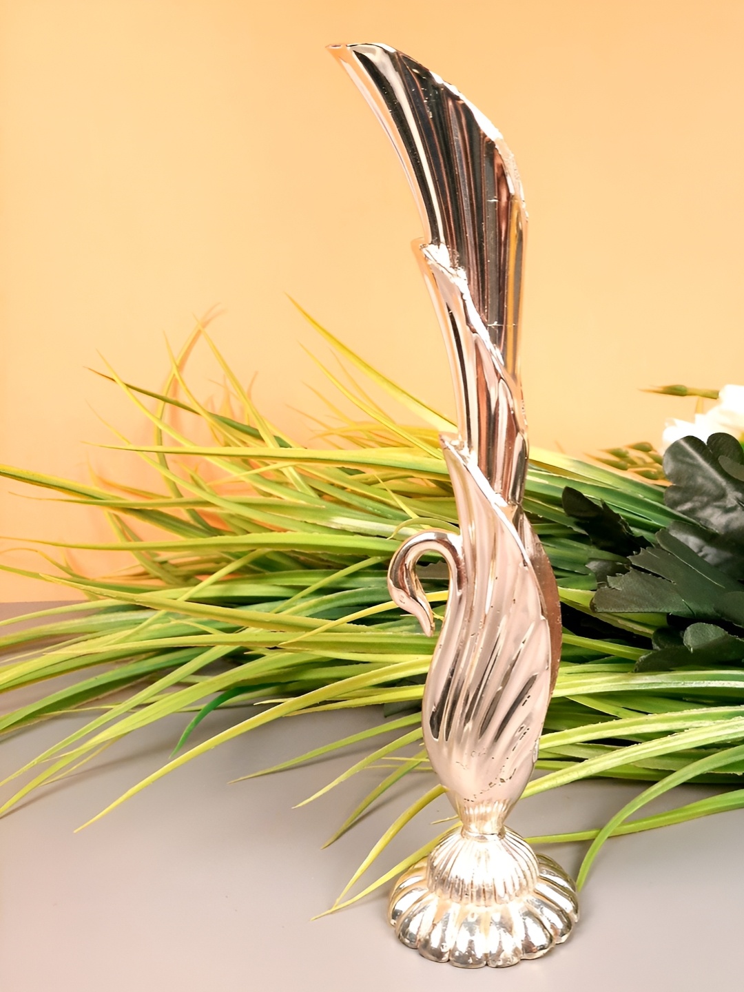 

apka mart Gold Toned Peacock Design Textured Metal Flower Vase