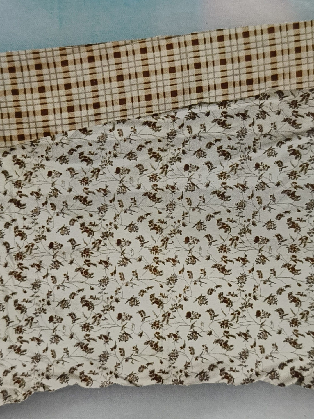 

Signature Grey & Brown Floral Printed Pure Cotton AC Room 150 GSM Double Bed Dohar