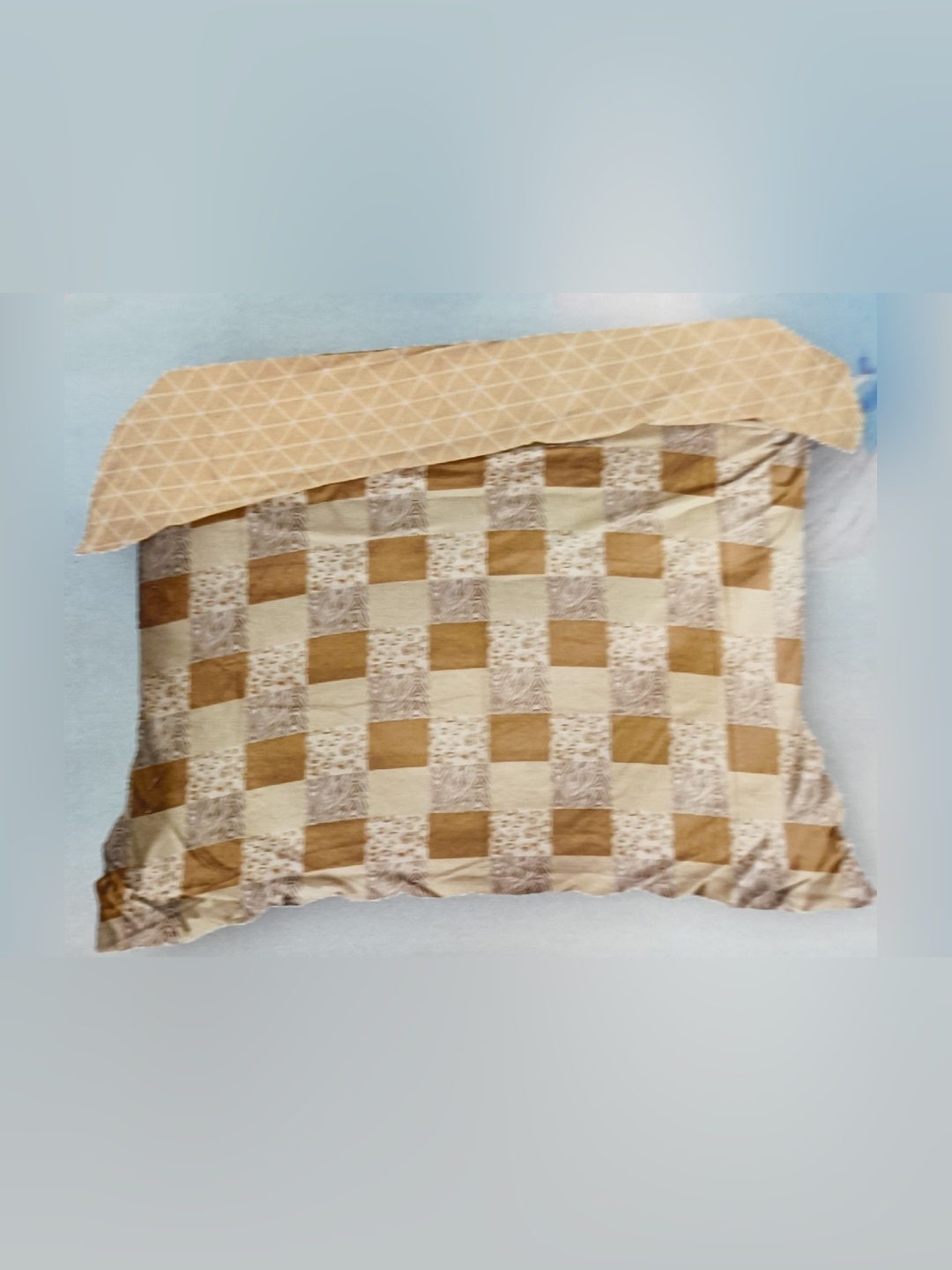 

Signature Beige & Brown Checked Pure Cotton AC Room 150 GSM Double Bed Dohar