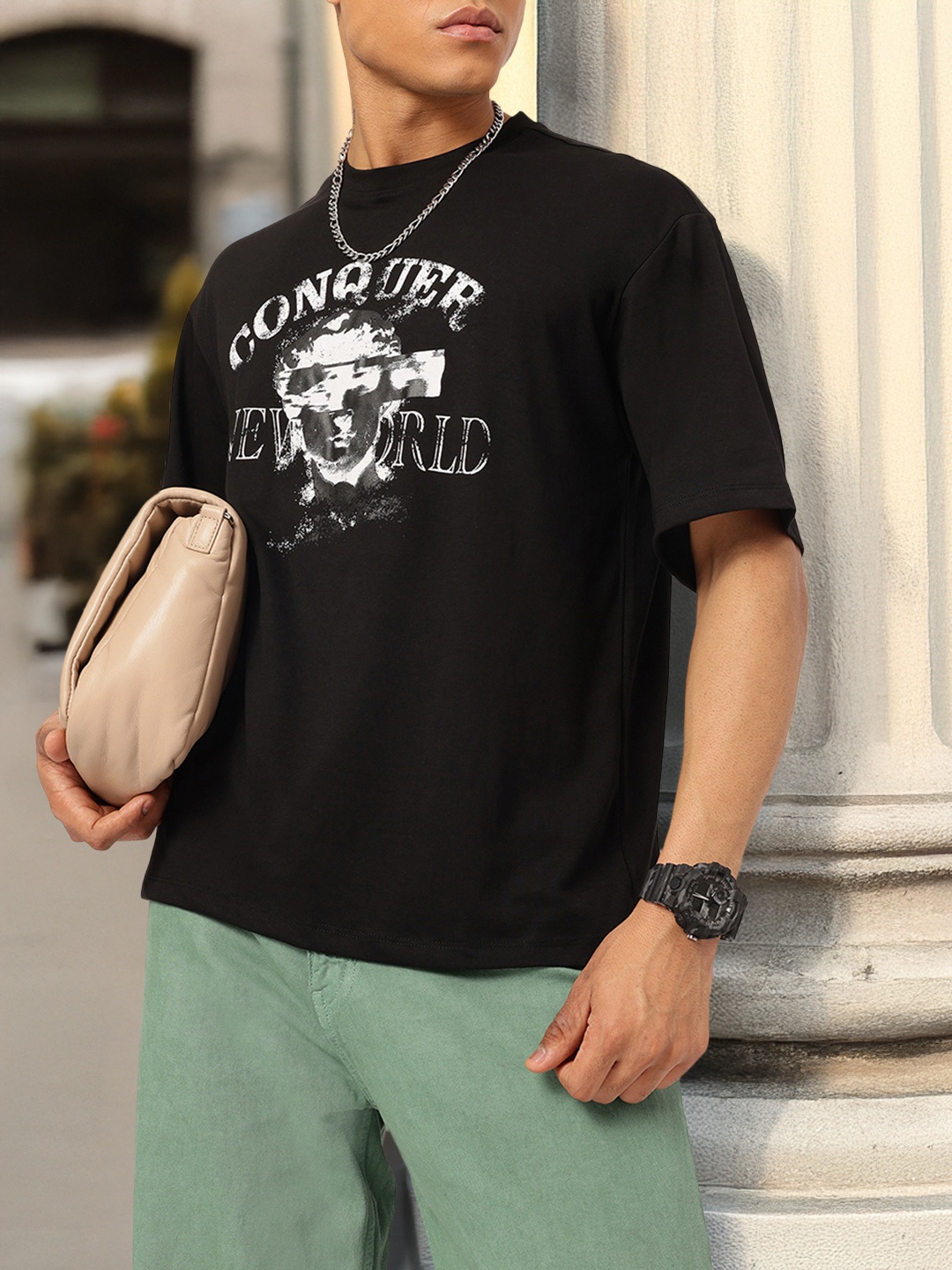

Kook N Keech Conquering Fashion World Graphic Printed Monochrome Relaxed Tee, Black