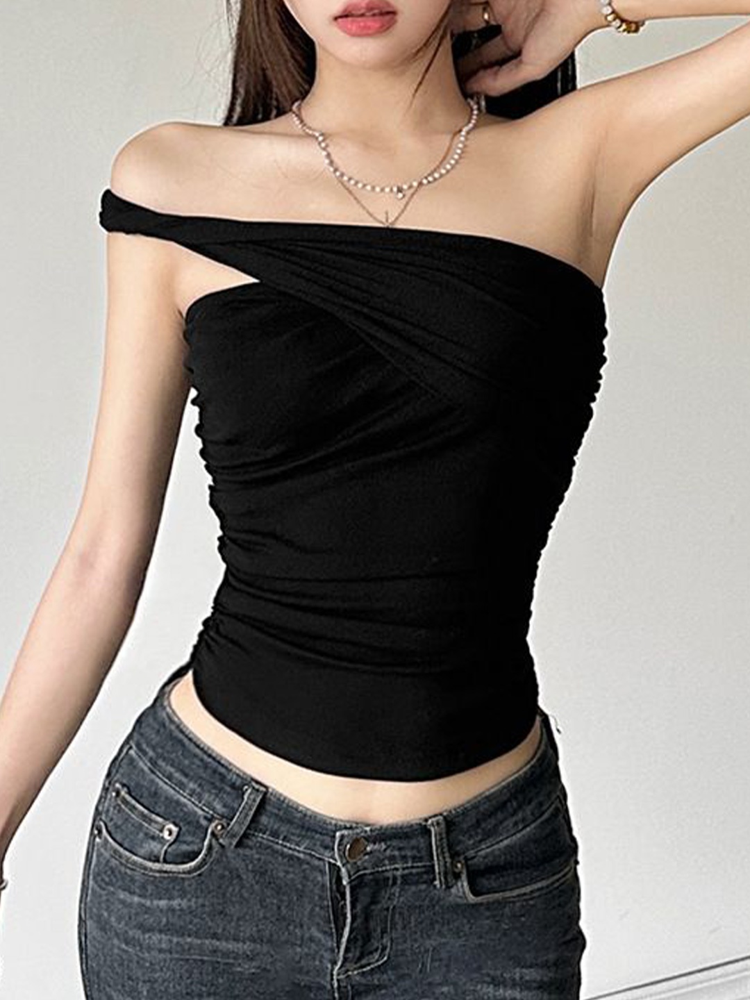 

StyleCast x Revolte Off-Shoulder Tube Crop Top, Black