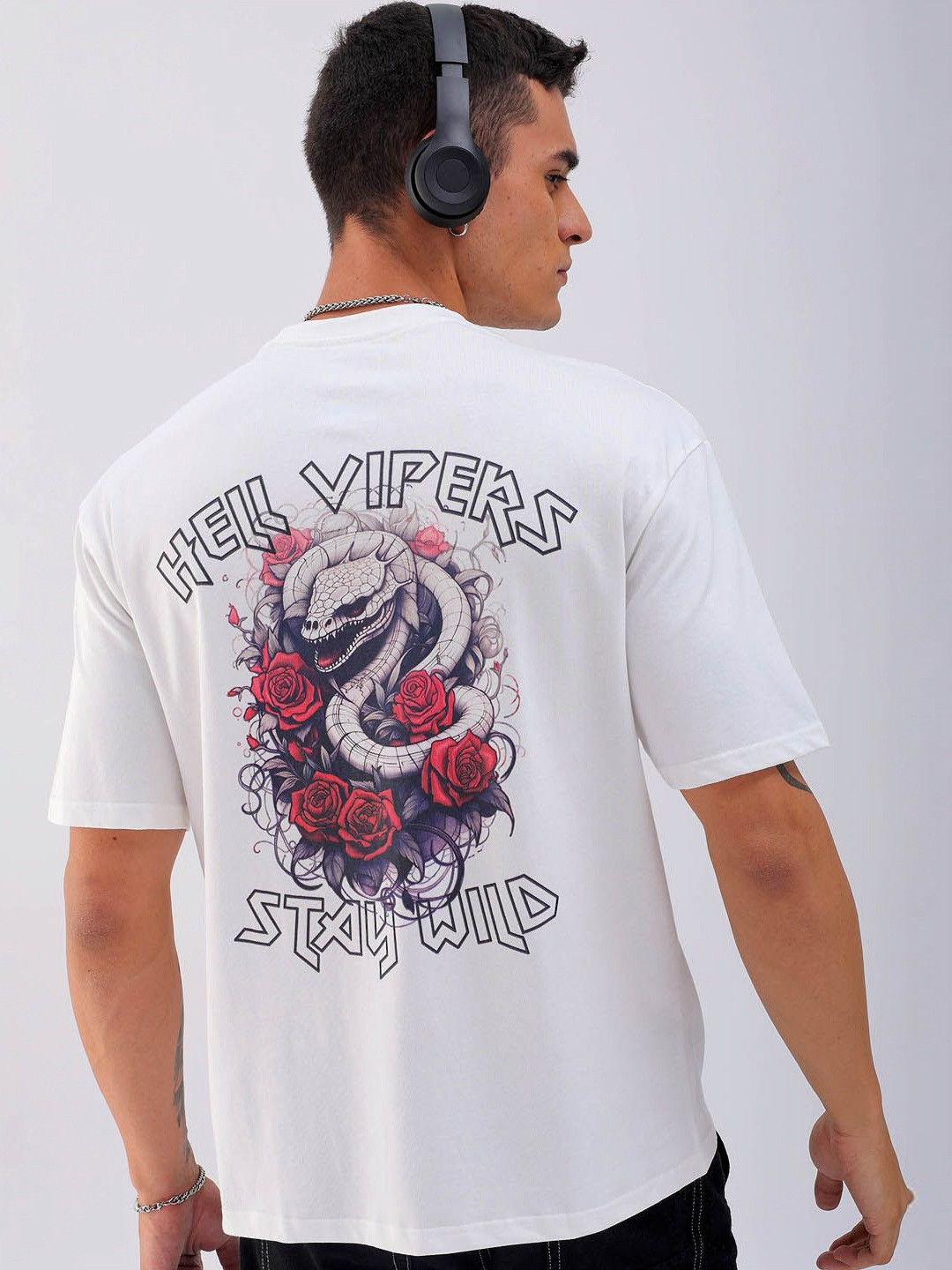 

The Indian Garage Co Men Back Printed Boxy Oversized Round Neck T-shirt, White