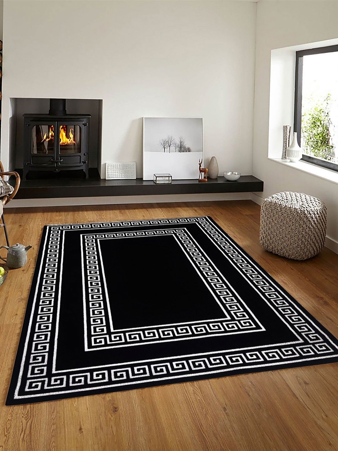 

Matz and More Black & White Geometric Anti-Skid Nylon Carpet