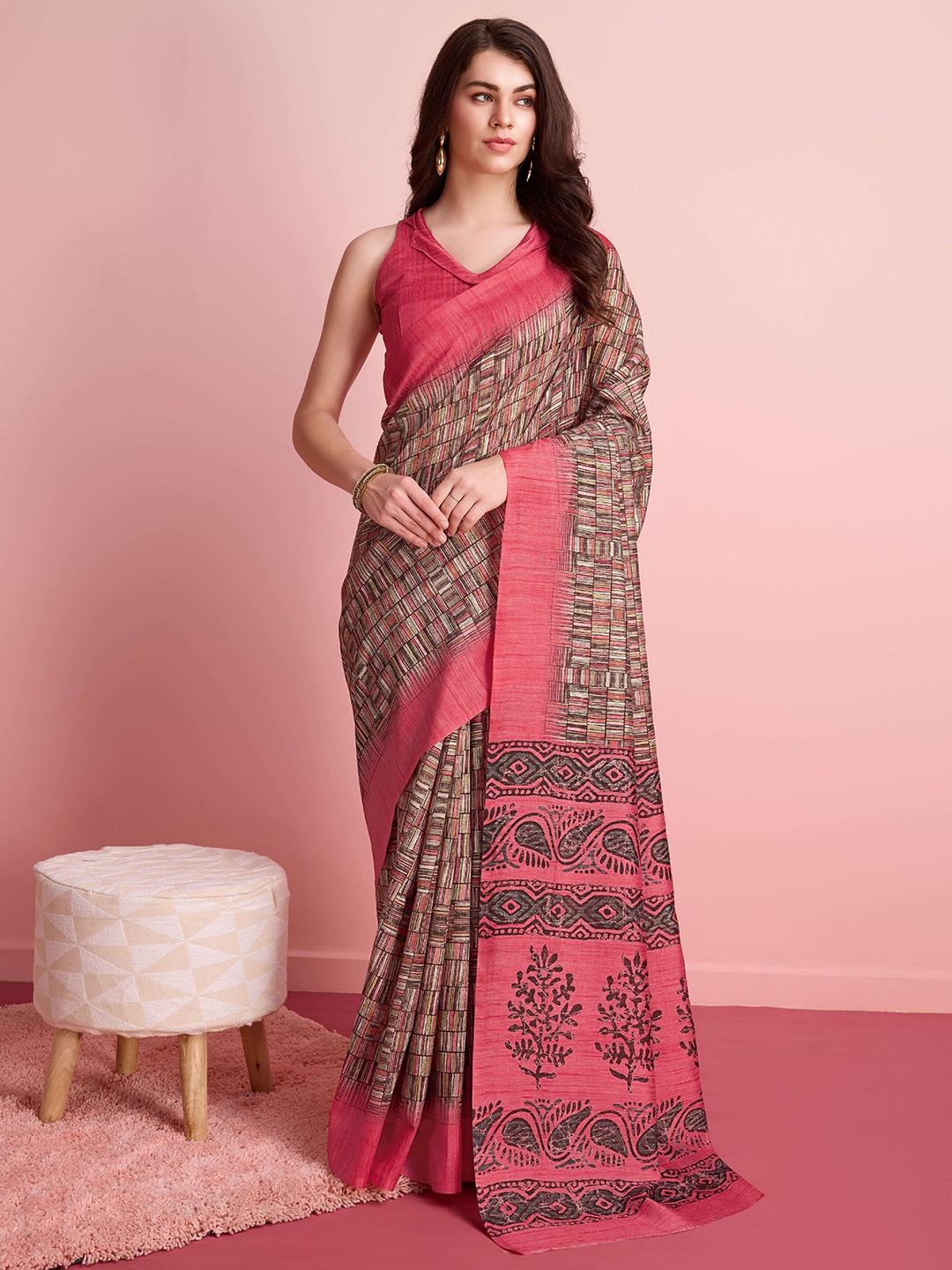 

RACHNA Batik Printed Ready to Wear Bhagalpuri Saree, Pink