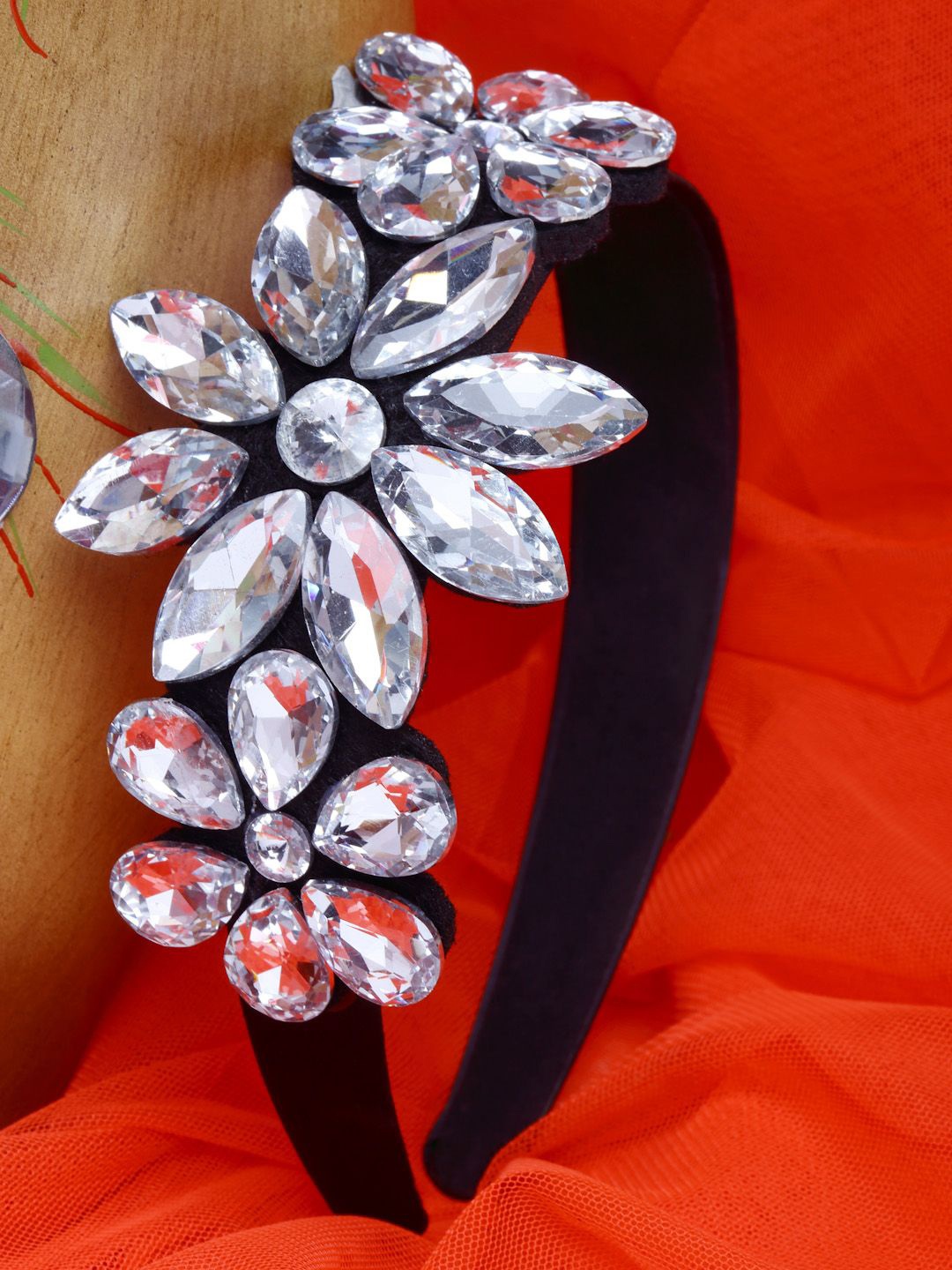 

VOGUE HAIR ACCESSORIES Women Embellished Hairband, Silver