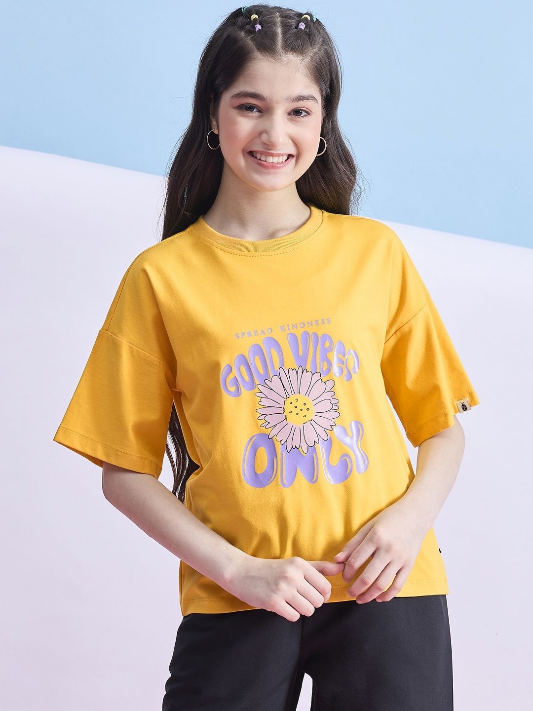 

Stylo Bug Girls Printed Drop-Shoulder Sleeves Linen Blend Pockets T-shirt, Yellow