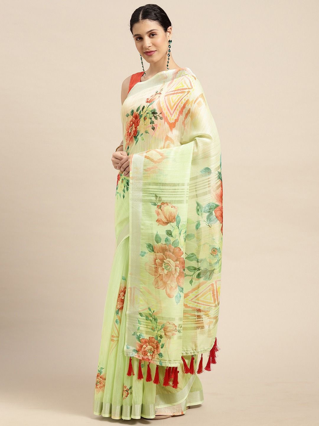 

VASTRANAND Floral Organza Saree, Lime green