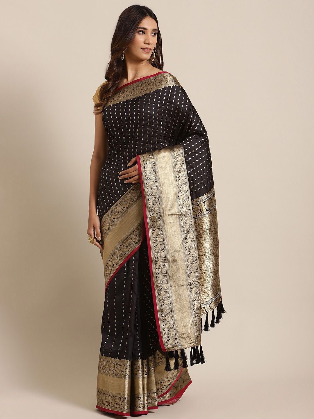 

VASTRANAND Woven Design Zari Art Silk Banarasi Saree, Black