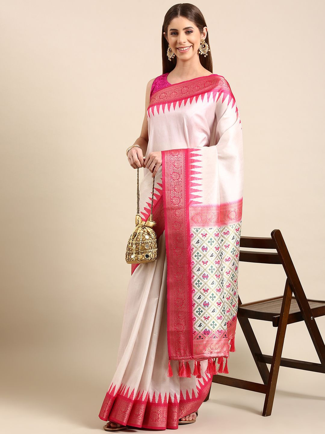 

VASTRANAND Woven Design Zari Art Silk Banarasi Saree, Pink