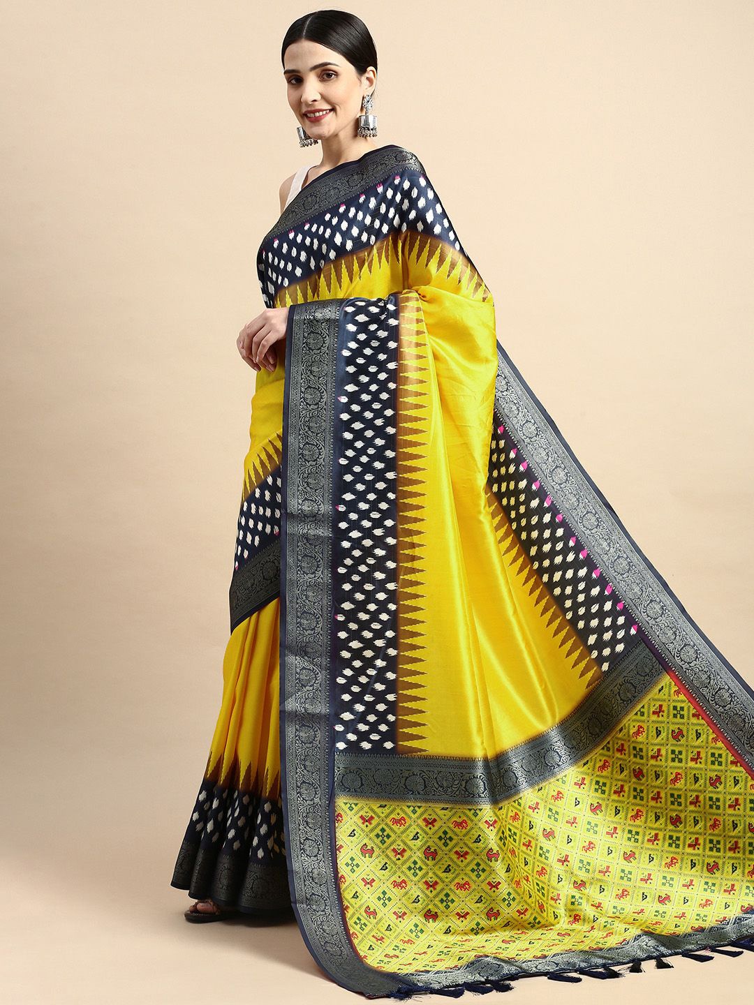 

VASTRANAND Ethnic Motifs Zari Silk Blend Ikat Saree, Mustard