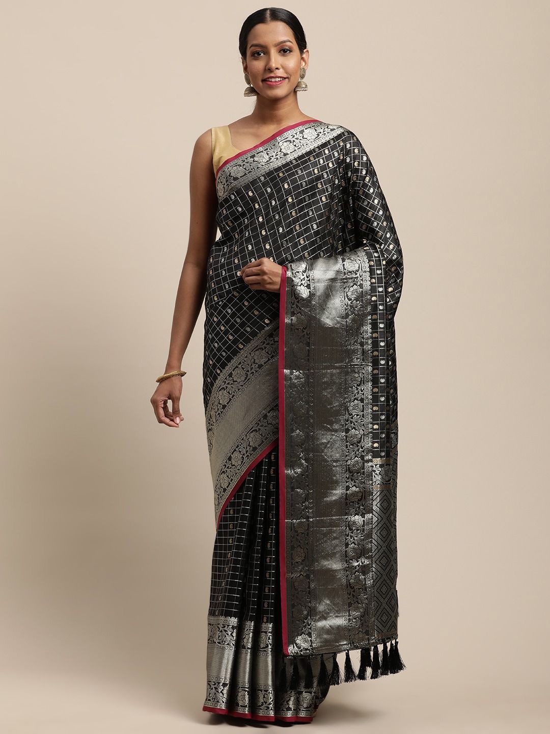 

VASTRANAND Woven Design Zari Art Silk Kanjeevaram Saree, Black