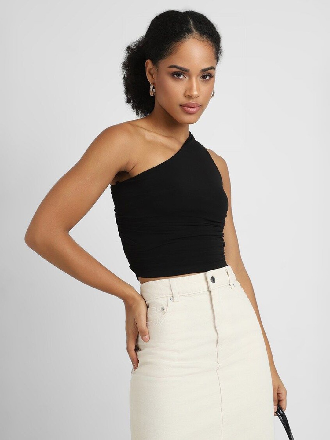 

FOREVER 21 One Shoulder Top, Black